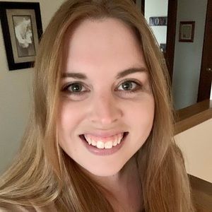 Meet your Posher, Brianna